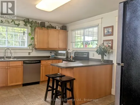 4 Archy Street Brockton ON N0G 2V0