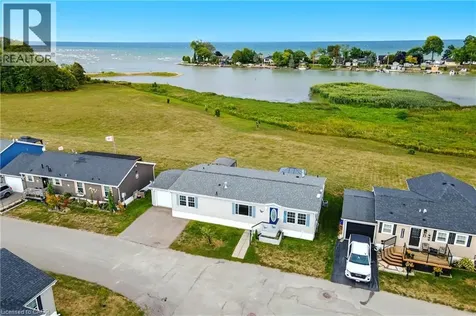 45 Riverbend Crescent Nanticoke ON N0A 1L0