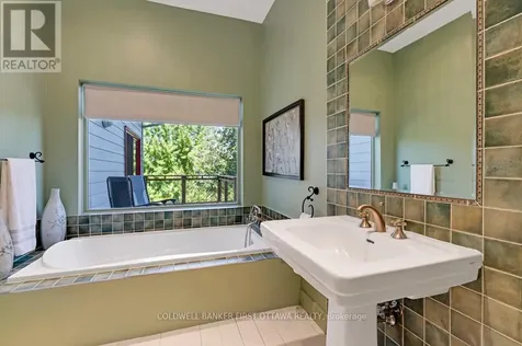 9868 County Road 42 Road Rideau Lakes ON K0G 1X0