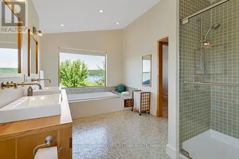 9868 County Road 42 Road Rideau Lakes ON K0G 1X0
