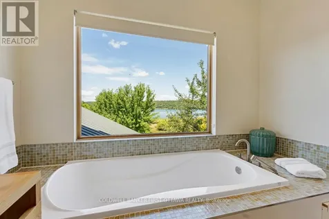 9868 County Road 42 Road Rideau Lakes ON K0G 1X0