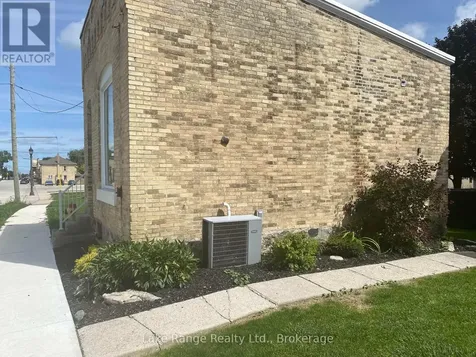 68 Huron Street Huron-kinloss ON N0G 2R0