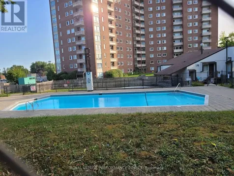 903J Elmsmere Road Ottawa ON K1J 8G4