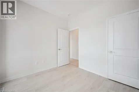 525 Erinbrook Drive Kitchener ON N2E 0L4