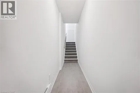 525 Erinbrook Drive Kitchener ON N2E 0L4