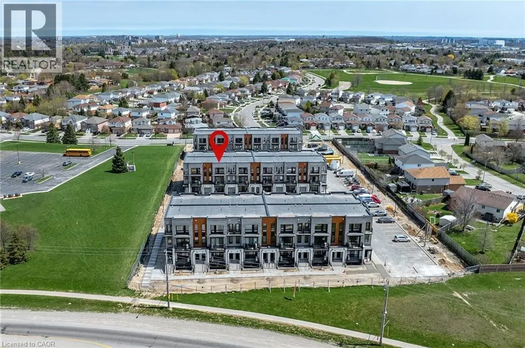 525 Erinbrook Drive Kitchener ON N2E 0L4