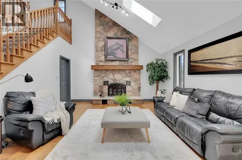 188 Fisherville Road Selkirk ON N0A 1P0
