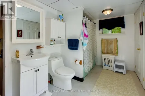 372 Murphy Road #100 Rideau Lakes ON K0G 1X0