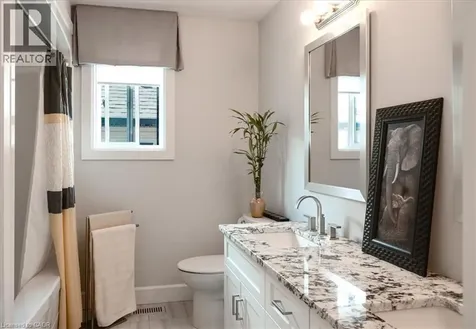 20 Festival Way Binbrook ON L0R 1C0