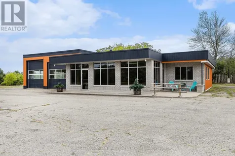 3719 Highway 15 Highway North Rideau Lakes ON K0G 1E0