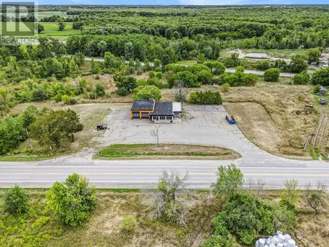 3719 Highway 15 Highway North Rideau Lakes ON K0G 1E0