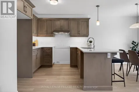 121 Styles Drive St. Thomas ON N5R 0N8