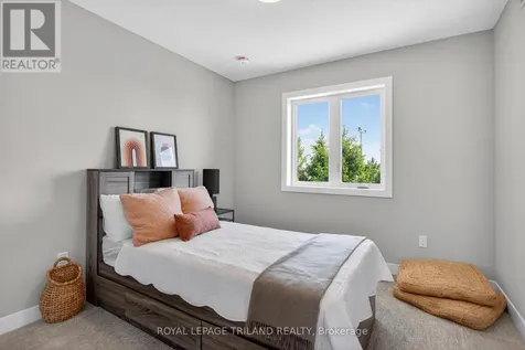 121 Styles Drive St. Thomas ON N5R 0N8