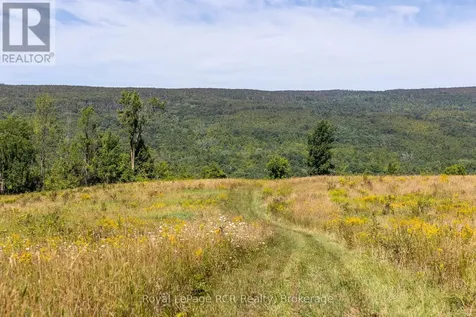 634931 Pretty River Road Grey Highlands ON N0C 1M0
