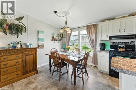 55 Riverbend Crescent Nanticoke ON N0A 1L0