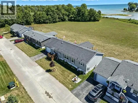 55 Riverbend Crescent Nanticoke ON N0A 1L0