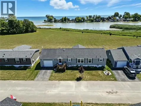 55 Riverbend Crescent Nanticoke ON N0A 1L0