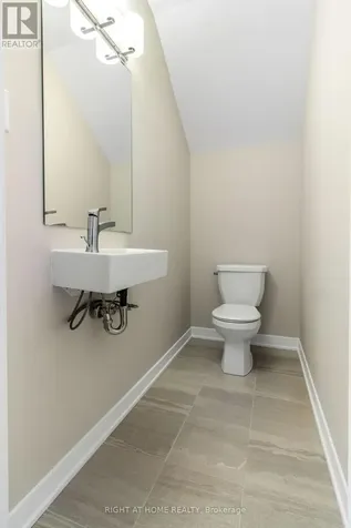 376 Appalachian Circle Ottawa ON K2J 6X3