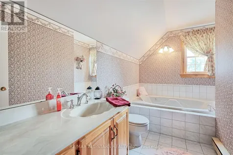 275 Webb Road Uxbridge ON L9P 0G4