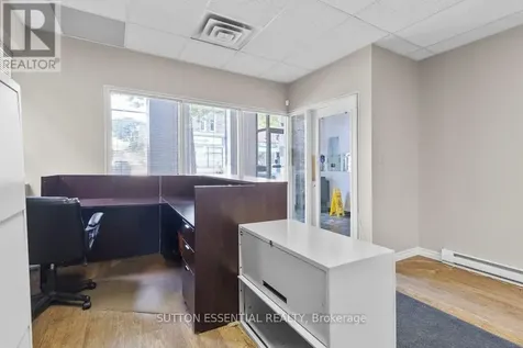 27 King Street East Brockville ON K6V 1A7