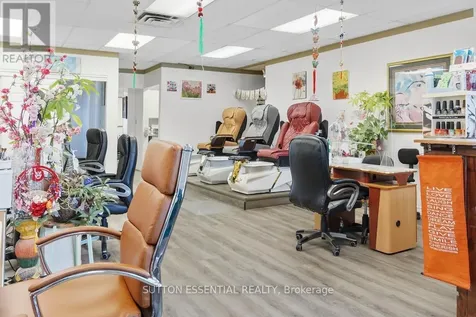 27 King Street East Brockville ON K6V 1A7