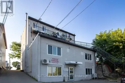 27 King Street East Brockville ON K6V 1A7