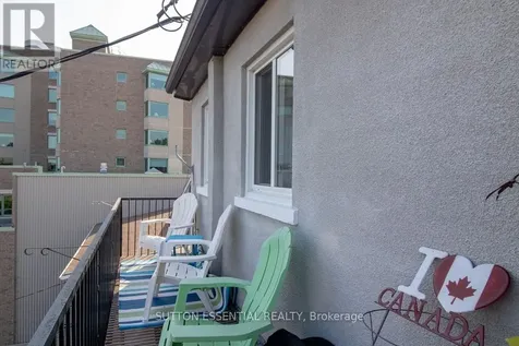 27 King Street East Brockville ON K6V 1A7