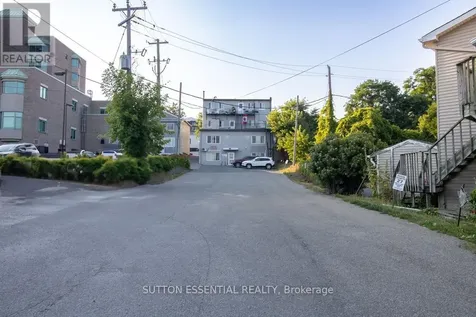 27 King Street East Brockville ON K6V 1A7