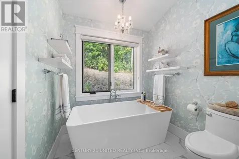 72 Darling Drive Selwyn ON K0L 2W0