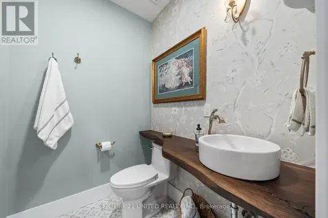 72 Darling Drive Selwyn ON K0L 2W0