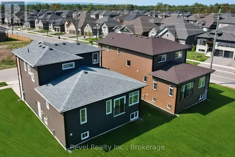 43 Joanne Crescent Wasaga Beach ON L9Z 2N9
