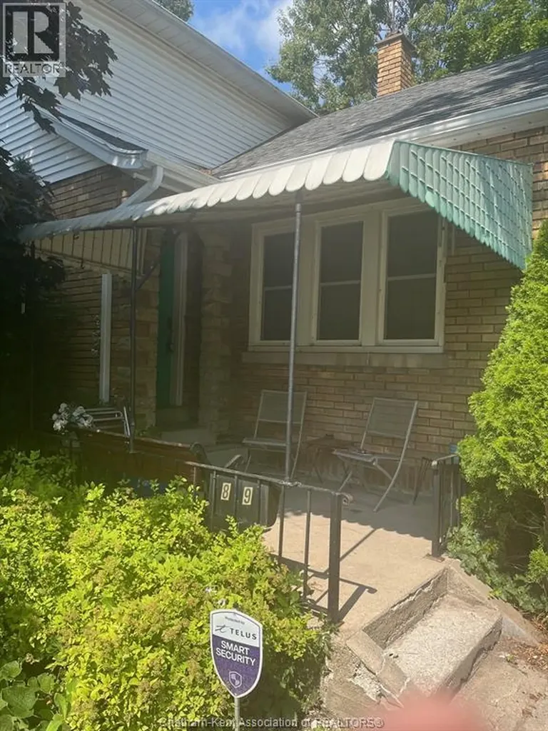 89 Gladstone Avenue Chatham ON N7L 2C4