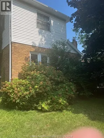 89 Gladstone Avenue Chatham ON N7L 2C4