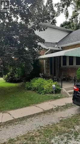 89 Gladstone Avenue Chatham ON N7L 2C4