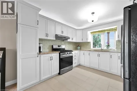 390 Mountain Road Grimsby ON L3M 4E7