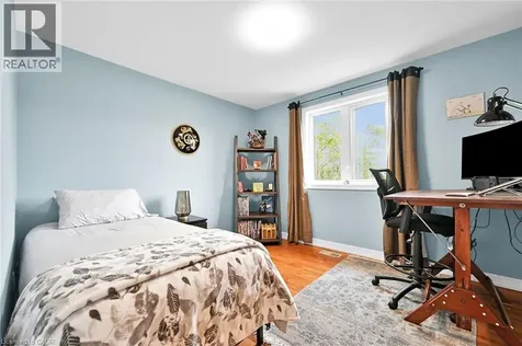 390 Mountain Road Grimsby ON L3M 4E7