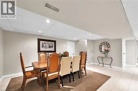 390 Mountain Road Grimsby ON L3M 4E7