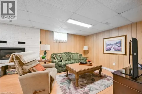 390 Mountain Road Grimsby ON L3M 4E7