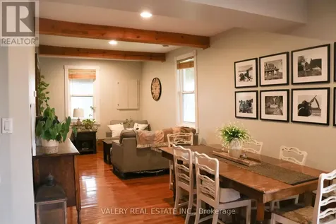 4295 Horseshoe Valley Road West Springwater ON L9X 1G1