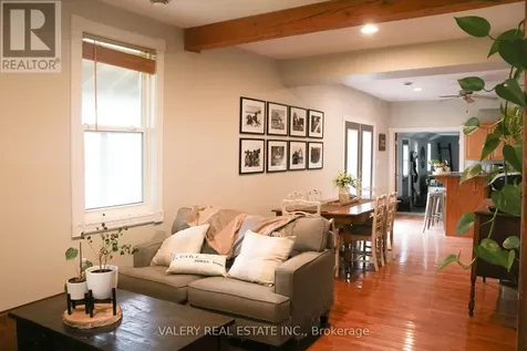 4295 Horseshoe Valley Road West Springwater ON L9X 1G1