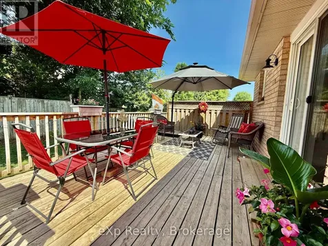688 22nd Avenue Hanover ON N4N 3W8
