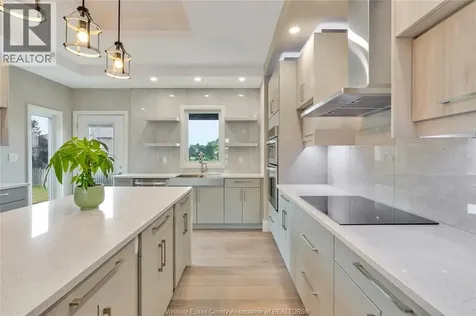 121 Hazel Crescent Kingsville ON N9Y 0A9