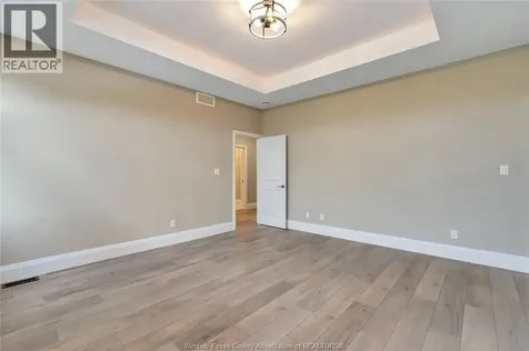 121 Hazel Crescent Kingsville ON N9Y 0A9