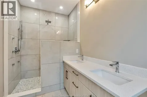 121 Hazel Crescent Kingsville ON N9Y 0A9