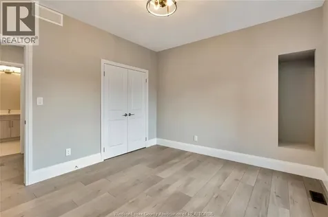 121 Hazel Crescent Kingsville ON N9Y 0A9