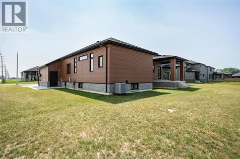 121 Hazel Crescent Kingsville ON N9Y 0A9
