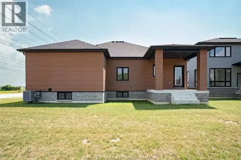 121 Hazel Crescent Kingsville ON N9Y 0A9