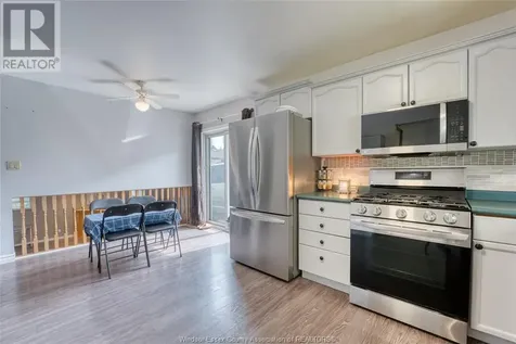 1329 Foster Avenue Windsor ON N8W 5P3