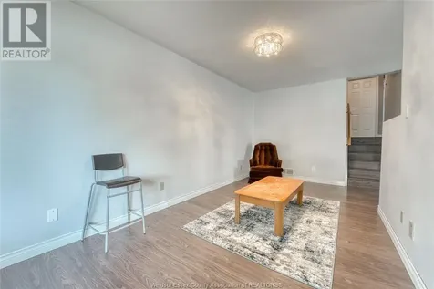 1329 Foster Avenue Windsor ON N8W 5P3
