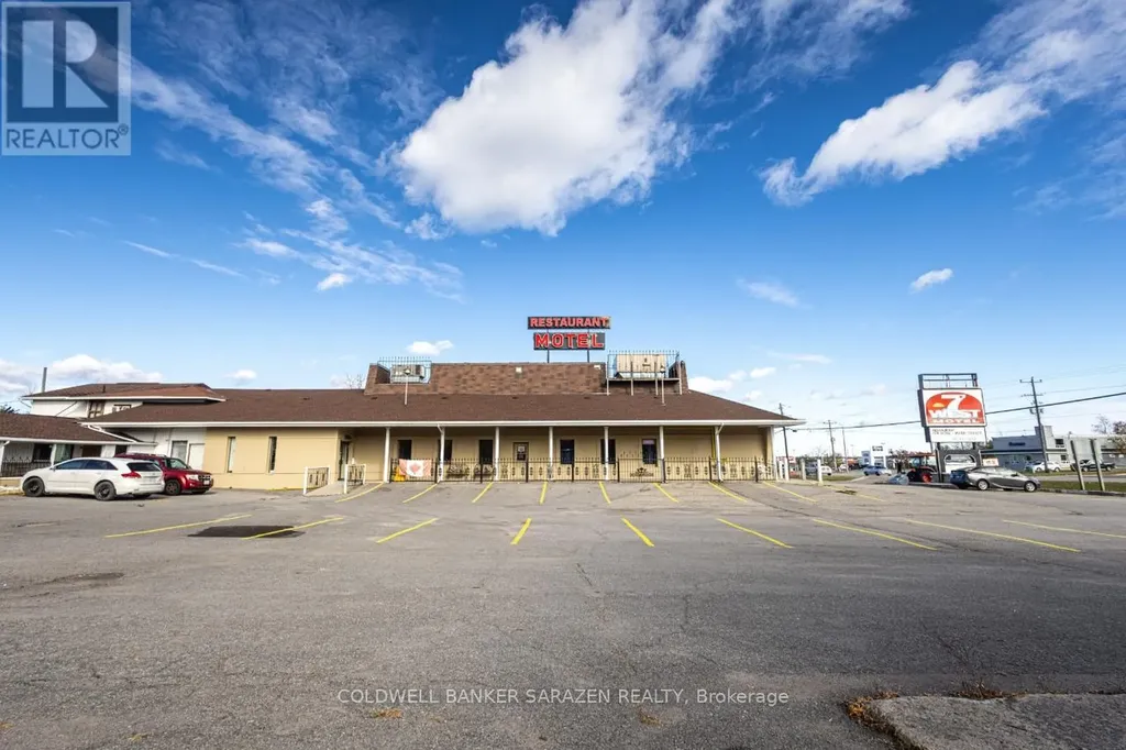 10470 Highway 7 Highway Carleton Place ON K7C 0C4